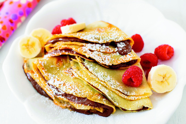 Vanilla-Crepes-with-Nutella-3_2